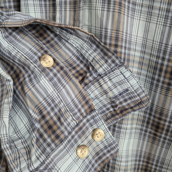 Columbia Titanium Men's Large Blue Plaid Shirt 69724 - Picture 7 of 16